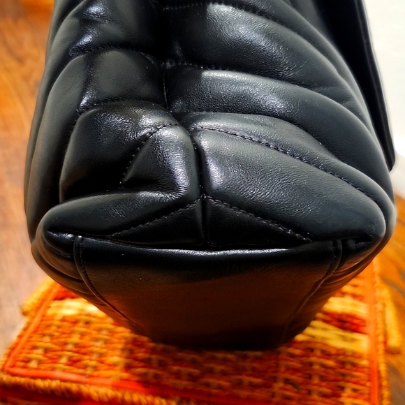 Saint Laurent Loulou Medium Bag - Picture 4 of 16